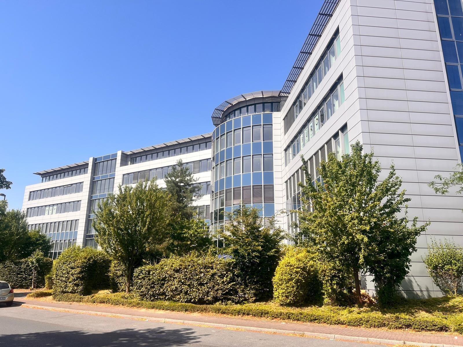 Hochwertige Büroflächen mit bester Anbindung in Langenfeld Hochwertige Büroflächen mit bester Anbindung in Langenfeld